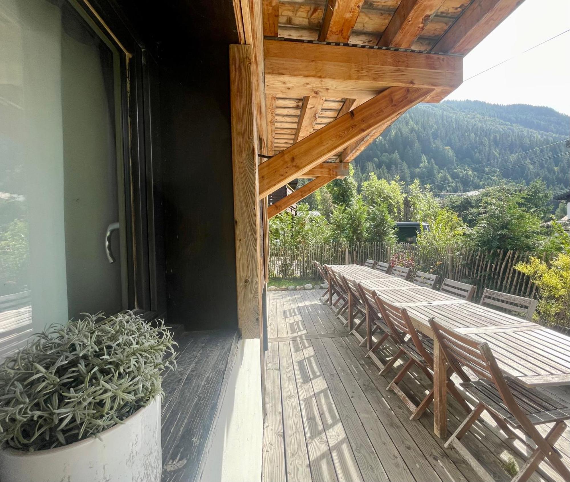 Chalet Le Petit Nicolas, Jacuzzi, Vue Mont Blanc Chamonix Mont Blanc Exterior foto